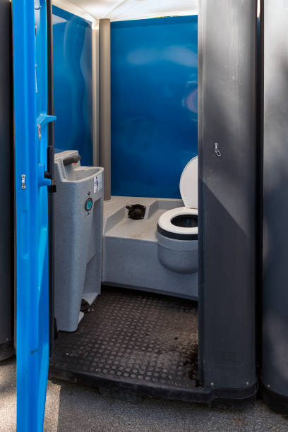 Best Portable bathroom rental  in Ocean Springs, MS