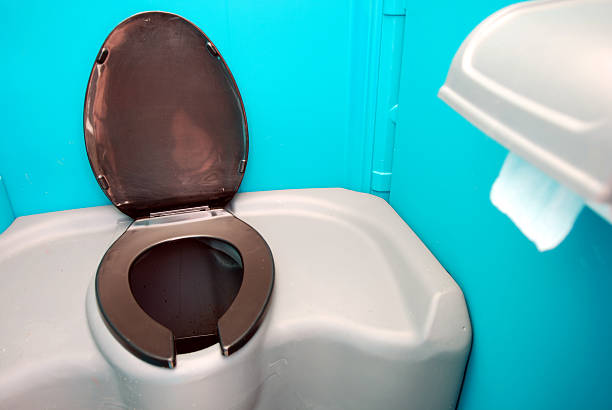 Best Porta potty rental near me  in Ocean Springs, MS